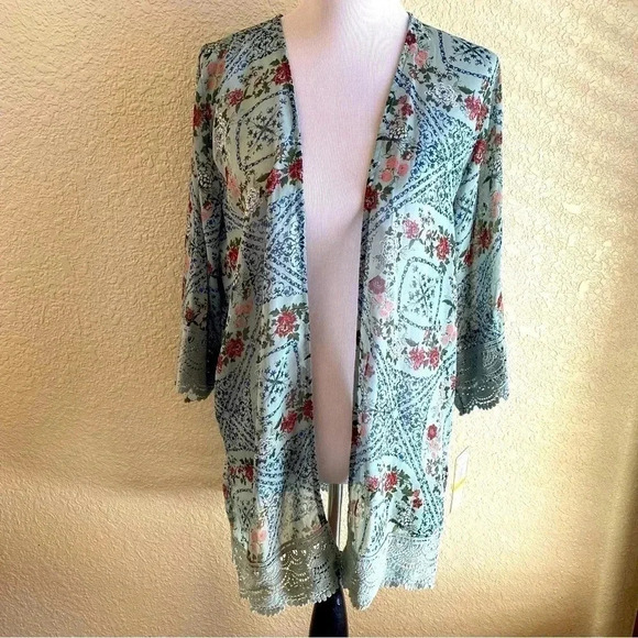 Mason & Belle NWT Laria Crochet Trim Kimono Light Green Open Front Floral: Med - Picture 1 of 9
